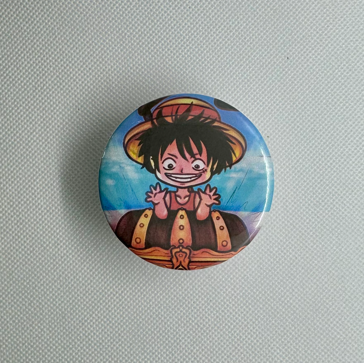 Luffy One Piece - 2.25 inch pinback button